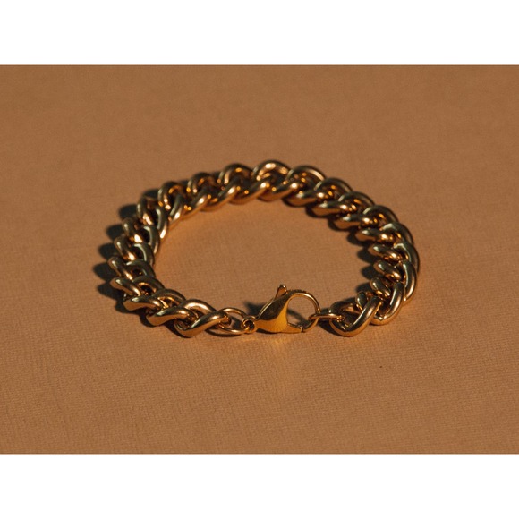 Sage 18k Gold Plated Stainless Steel Hypoallergenic Chunky Cuban Chain Bracelet - Picture 6 of 8